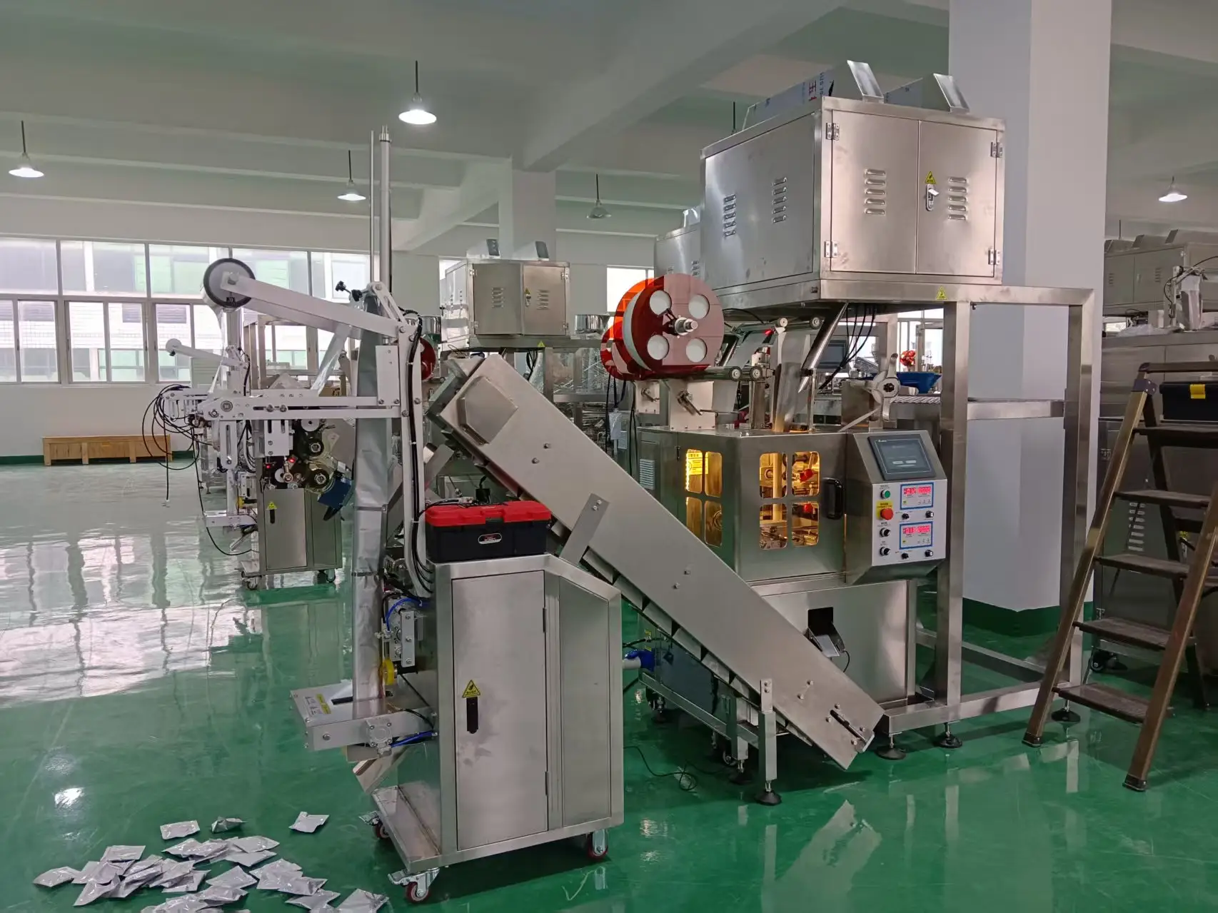 Your Wholesale Partner for Packaging Excellence